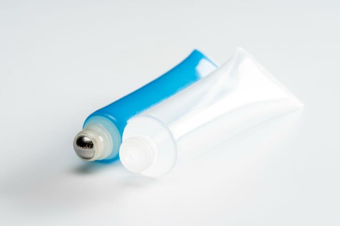 The high-end tube made of 100% recycled plastic